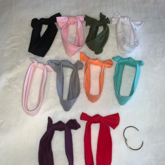 Bundle of 10 Cotton head bands w bow tie. Virtually new in every color! - Picture 4 of 5